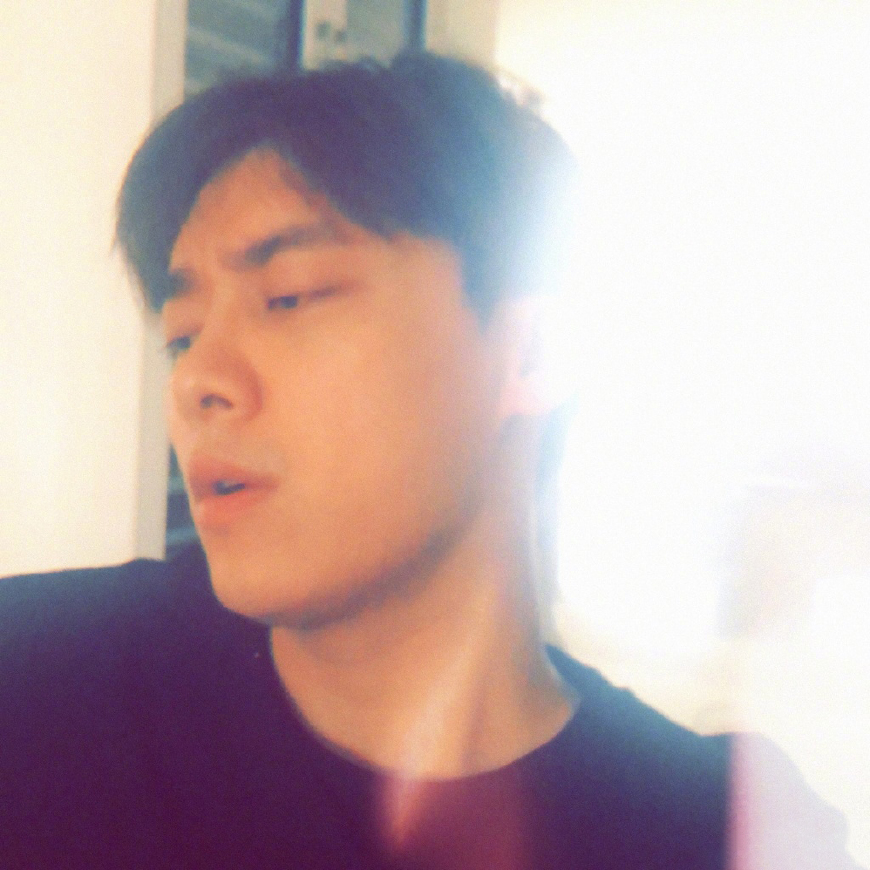 图片李易峰最新帅照