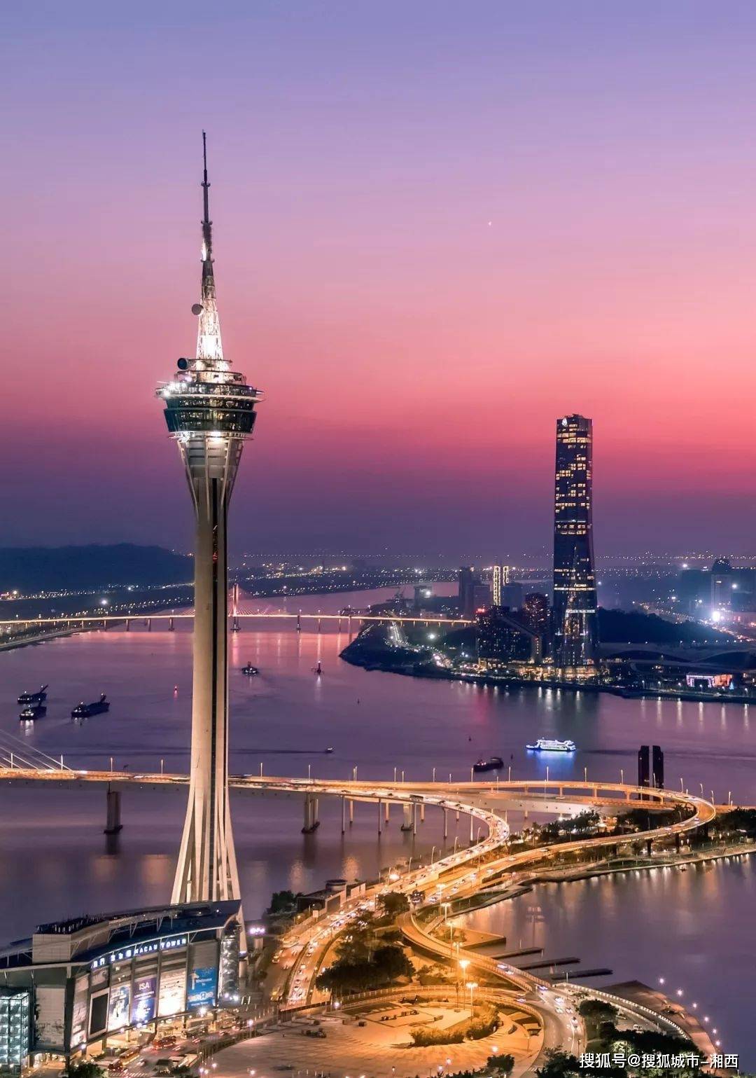 2025新澳正版资料大全旅游团,探索未知之美，2025新澳正版旅游团指南