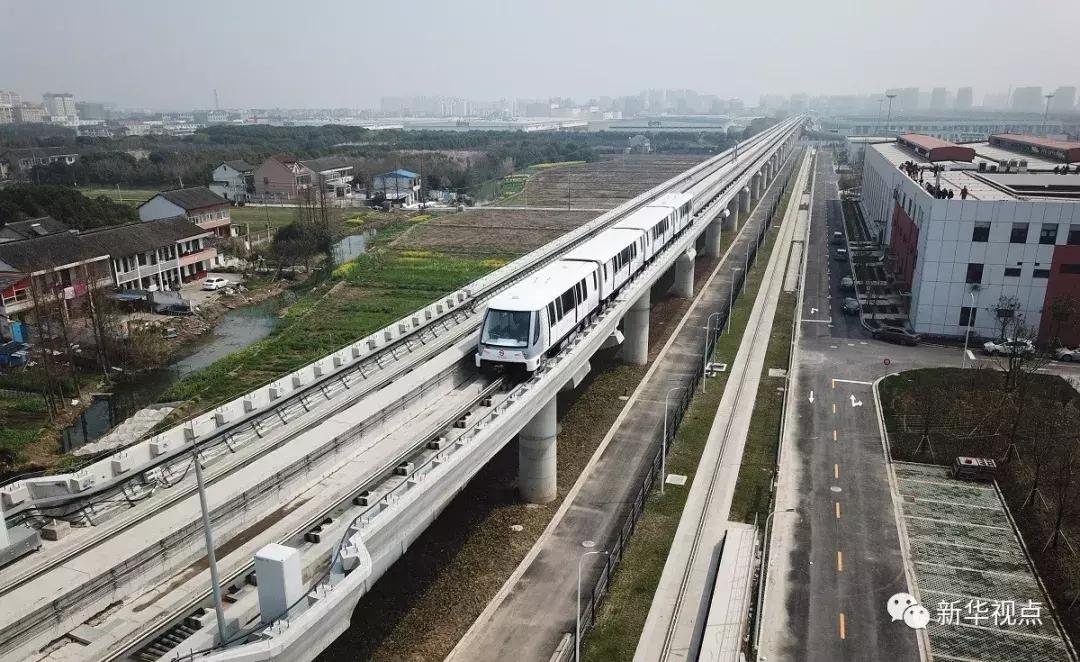 2025年全年資料免費大全優勢,迈向未来，探索2025年全年資料免費大全的優勢